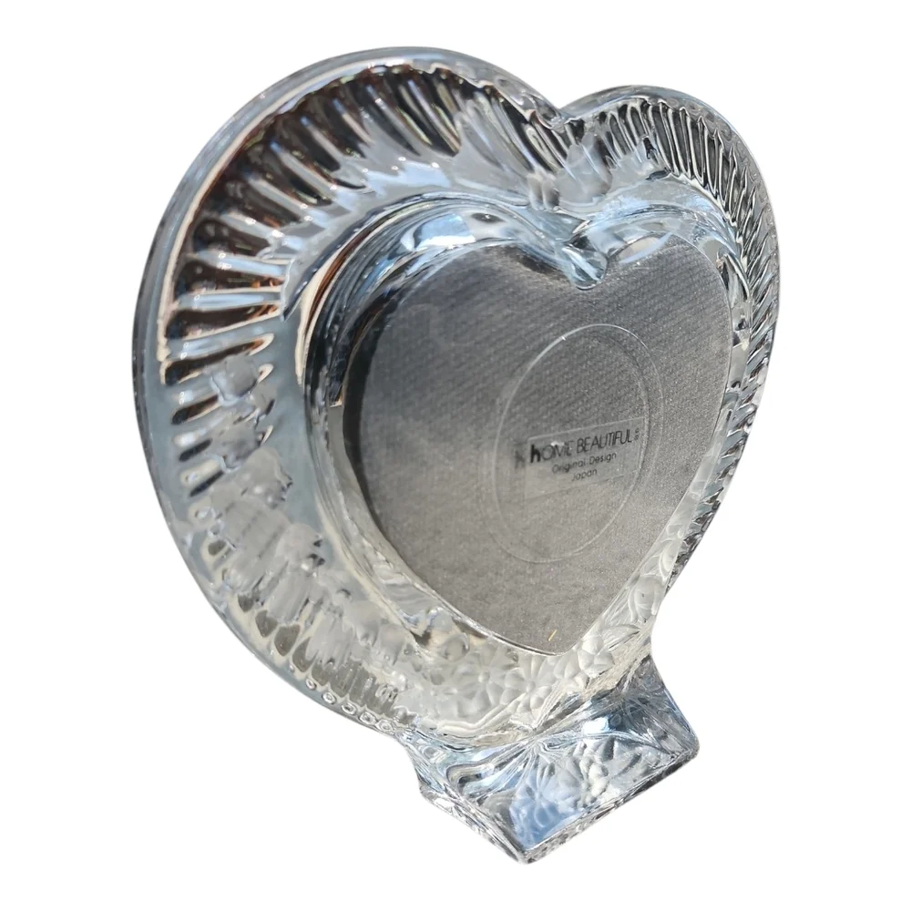 Home Beautiful Japan Heart Shaped Glass Photo Frame – 5x5 Floral Bow Design